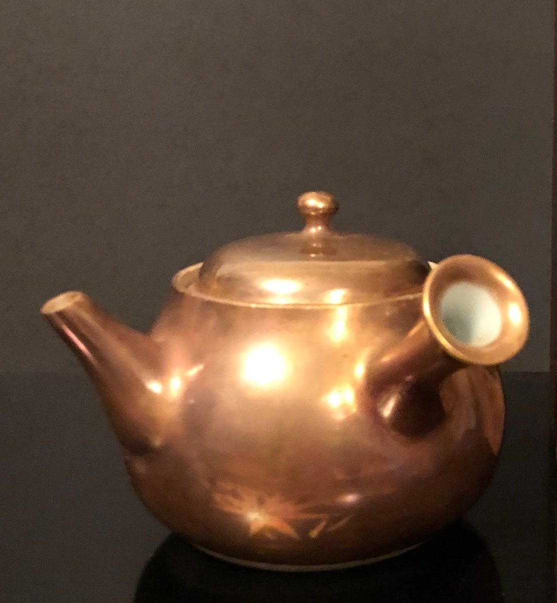 Pot-4 Gold-glazed Side-handled Tea Pot 九谷燒金釉側把壶